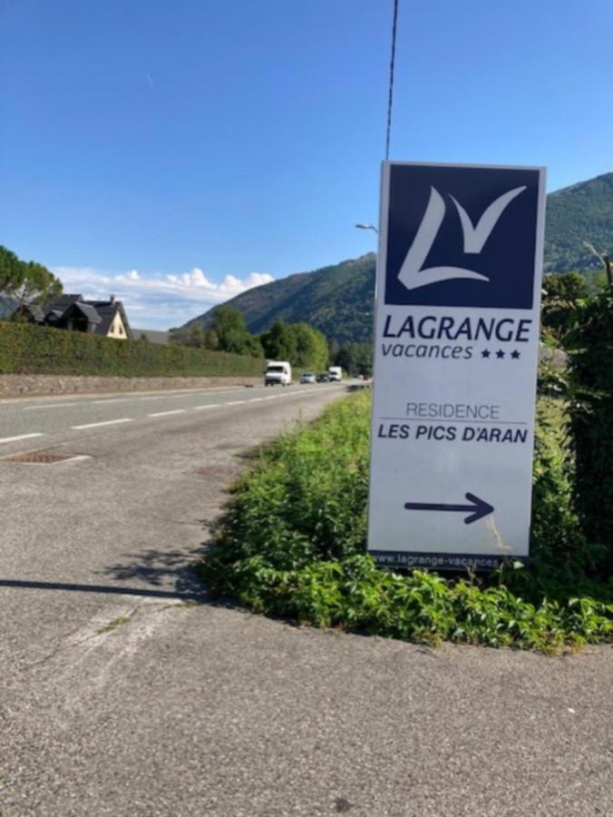 Appartement Tres Agreable Dans Belle Residence, Classe 3 Etoiles Par Le Comite Departementale Du Tourisme En Haute Garonne Bagnères-de-Luchon Eksteriør bilde